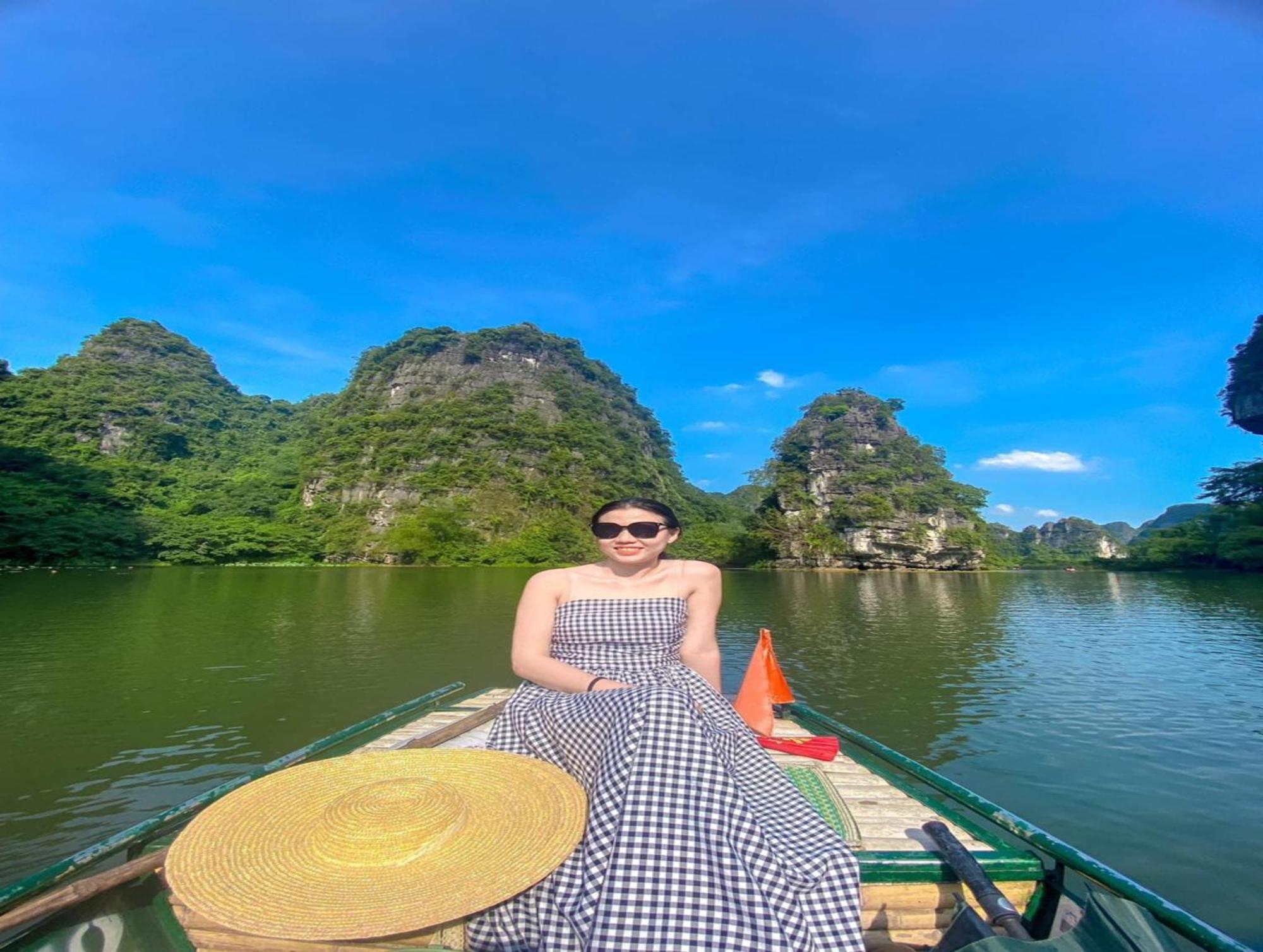 La Belle Vie Tam Coc Homestay นิญบิ่ญ ภายนอก รูปภาพ
